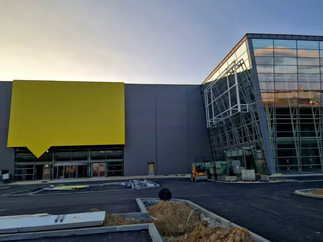 Montaza ventilisanih i staklenih fasada Novi Sad 3.jpg